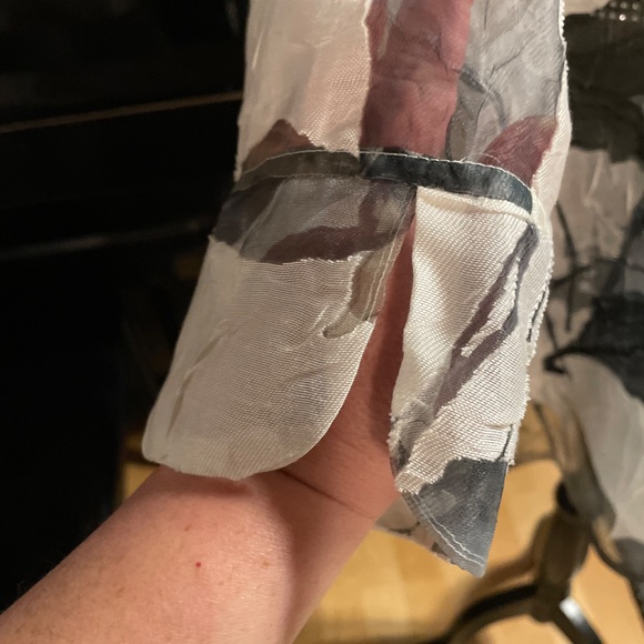 Joseph Ribkoff Blouse size 12 - Picture 7 of 9